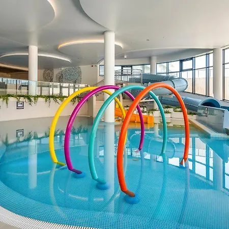 Z Basenem-polanki Aqua -