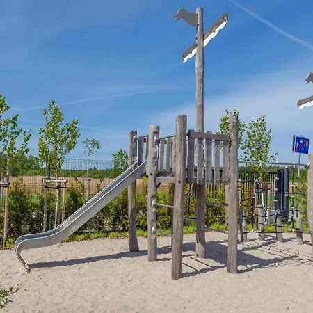 아파트 Z Basenem-polanki Aqua - *